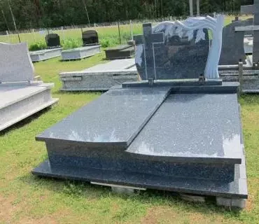 Nagrobek-32
